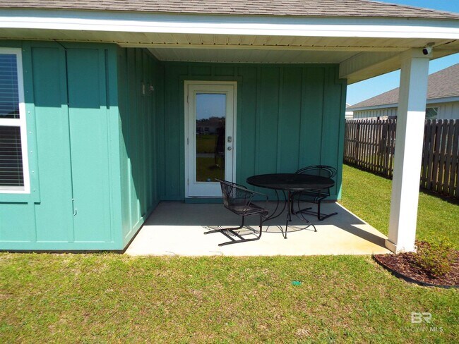 Building Photo - 23333 Shadowridge Dr