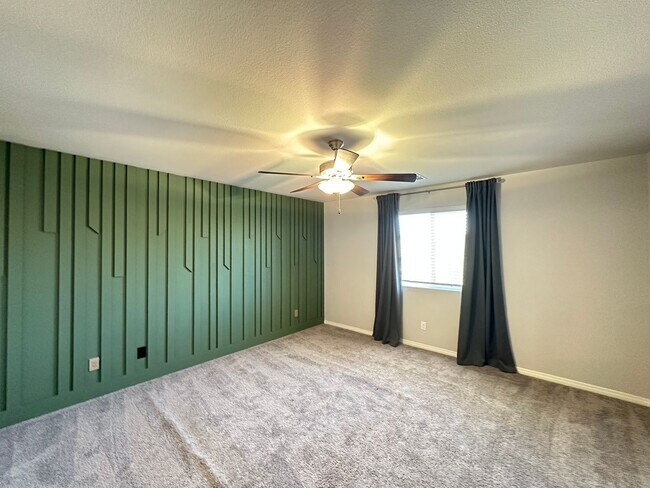 Building Photo - 5370 White Butterfly St