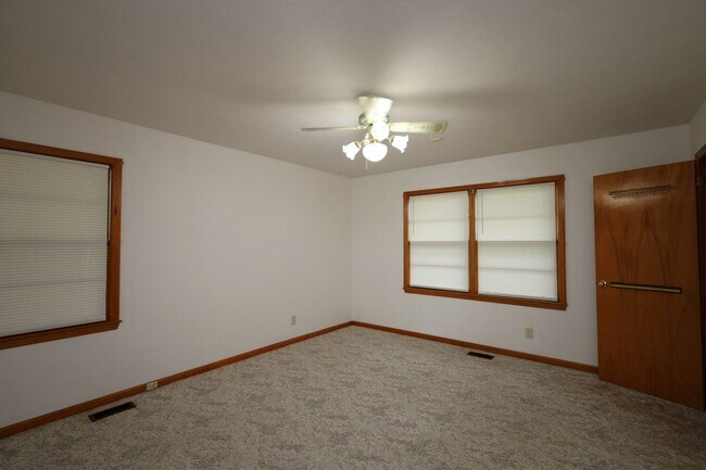 Building Photo - 5362 Moss Oak Trail