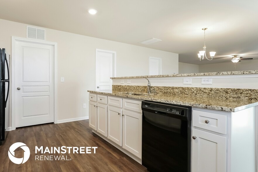 Building Photo - 328 Iron Horse Ln