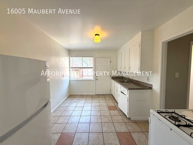 Building Photo - 16005 Maubert Ave