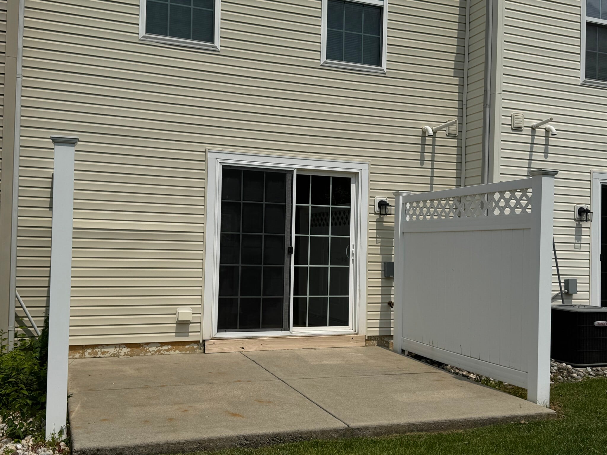 Exterior Rear - 1540 Artisan Ct