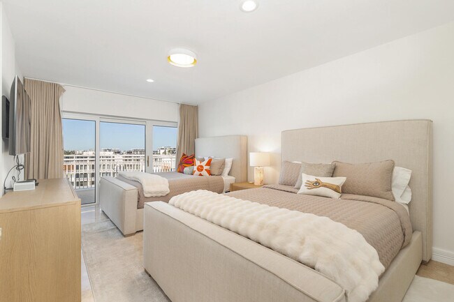 Building Photo - 2773 S Ocean Blvd