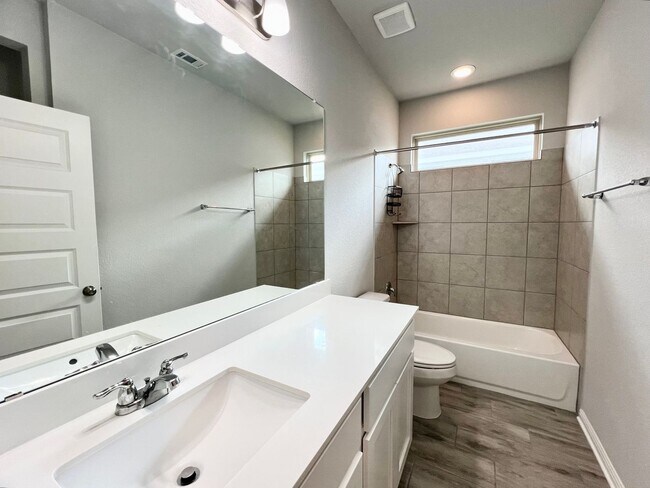 Building Photo - 256 Wild Wind Trail