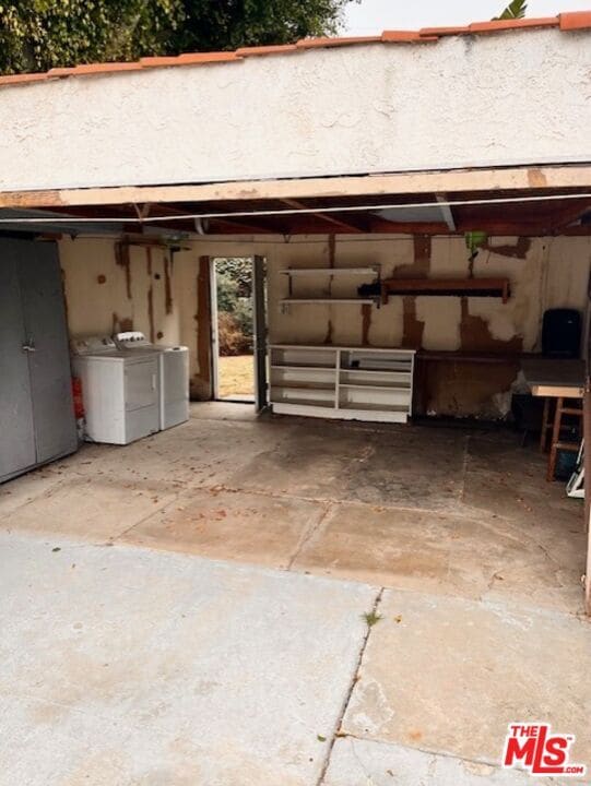 Building Photo - 4354 Coolidge Ave