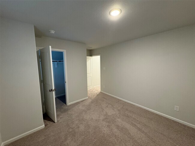 Building Photo - 56 Valiant Ridge Trail