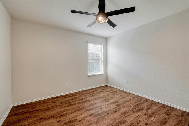 Building Photo - 21608 Windmill Ranch Ave