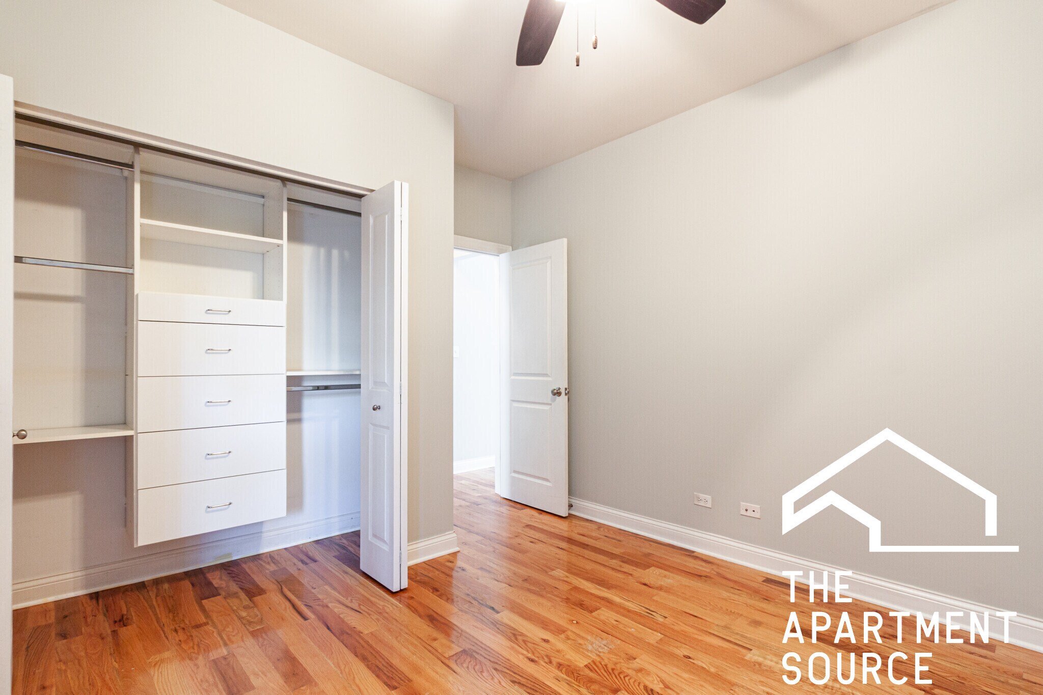 Building Photo - 736 W Addison St