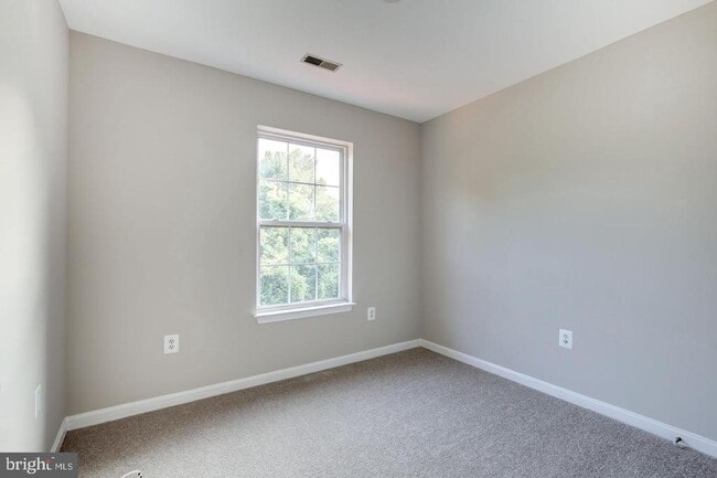 Building Photo - 4719 Springmaid Ln