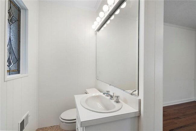 Building Photo - 3088 Majestic Cir