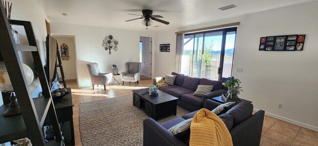 Building Photo - Beautiful Veiws From This Spacious Four Bedroom Home!