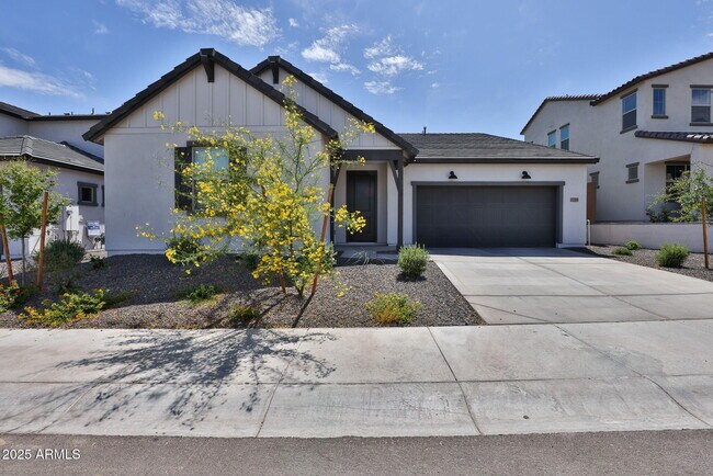 Primary Photo - 2704 N 216th Ave