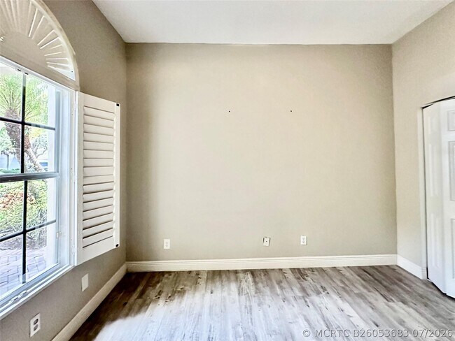Building Photo - 4109 W Whitewater Ave