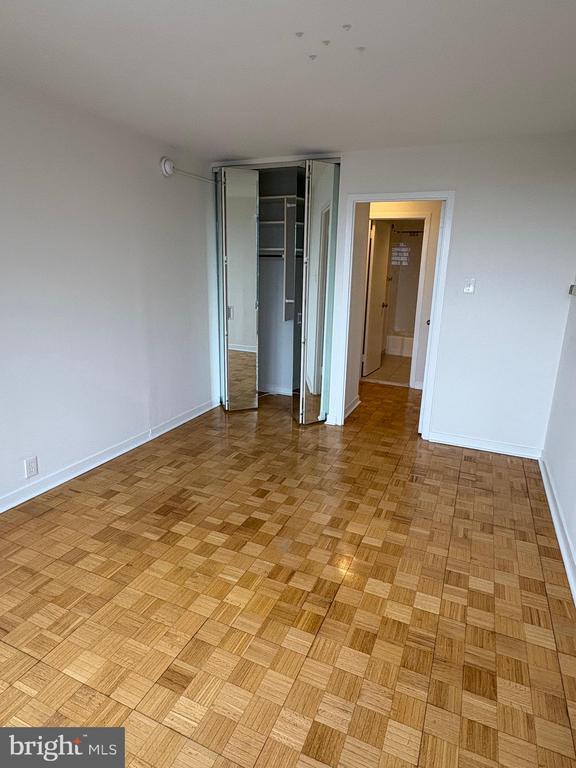 Building Photo - 224 W Rittenhouse Square