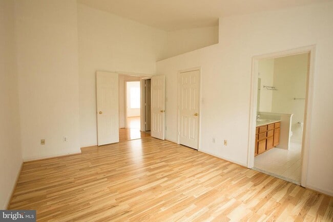 Building Photo - 2911 Jessica Ct