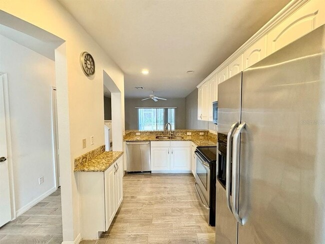 Building Photo - 15619 Stable Run Dr