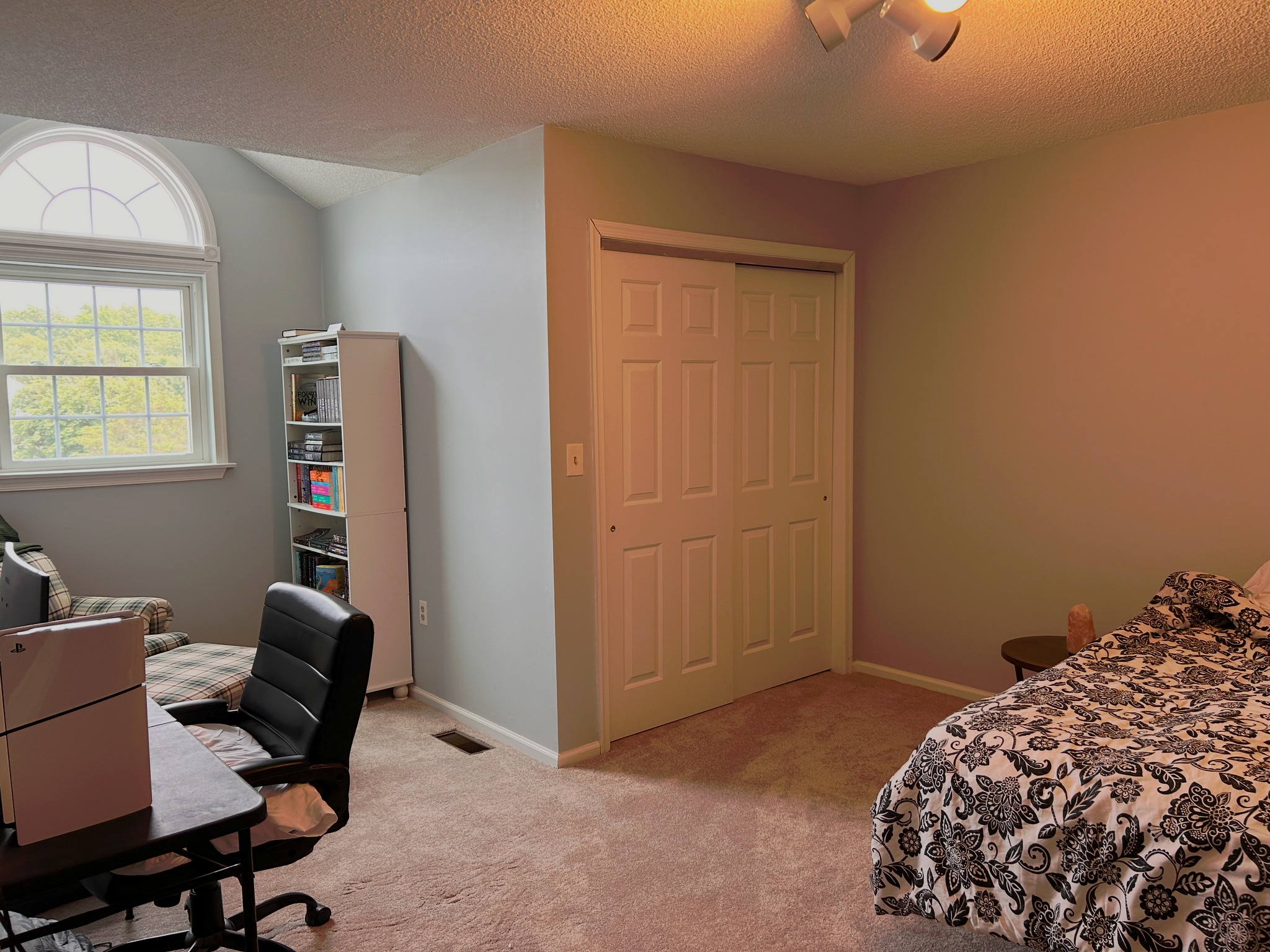 Building Photo - 4053 Milford Landing Dr