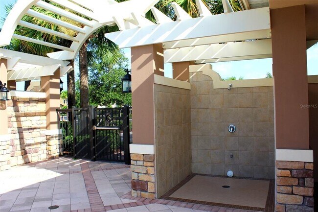 Building Photo - 8474 Kelsall Dr