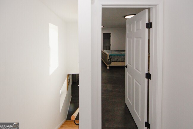Building Photo - 6157 Orville Dr