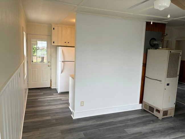 Building Photo - 518 Ossipee Trl E