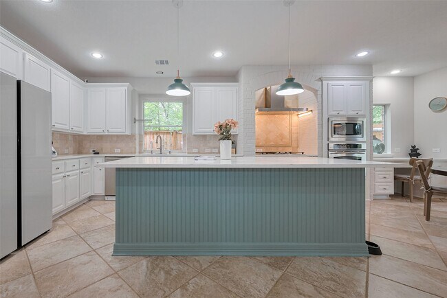 Building Photo - 66 Marquise Oaks Pl