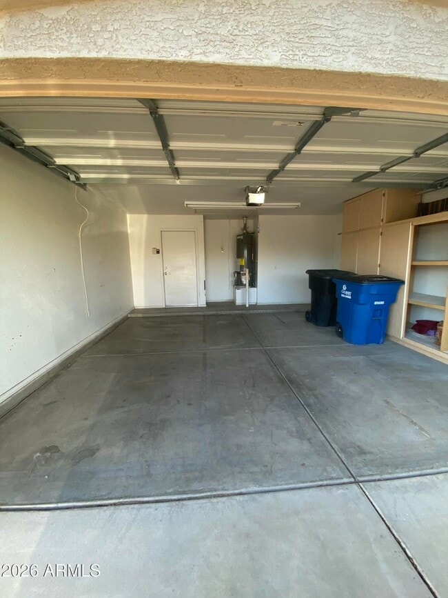 Building Photo - 2033 E Saratoga St