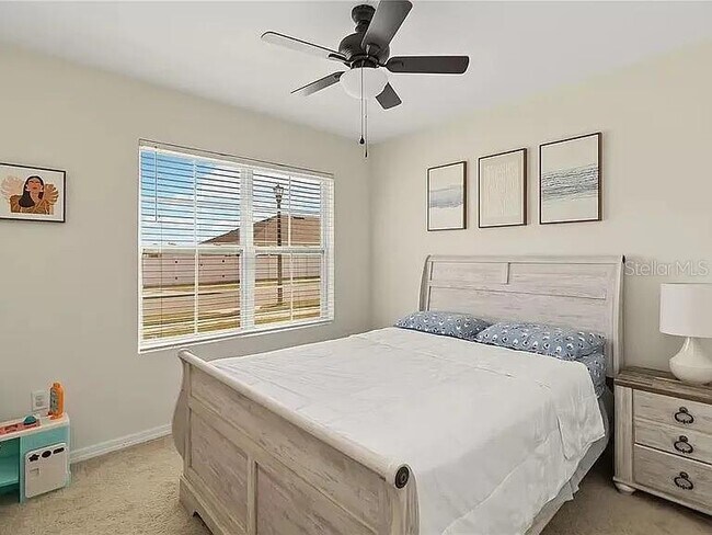 Building Photo - 2585 Ryland Falls Dr