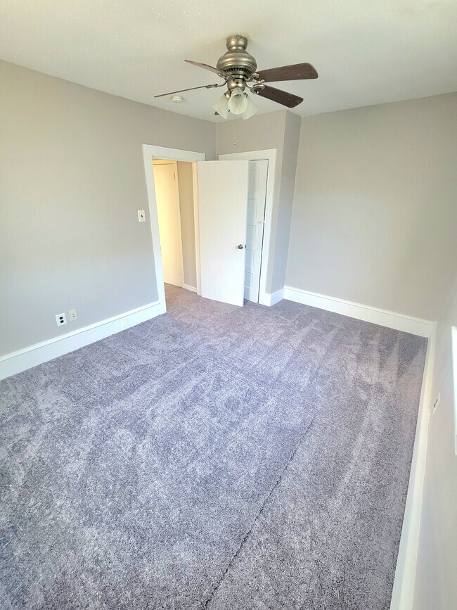 Building Photo - 602 Powell St