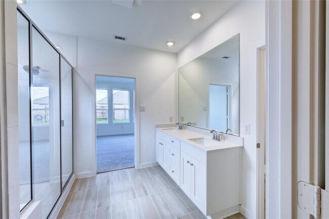 Building Photo - 26923 Zebra Grass Dr