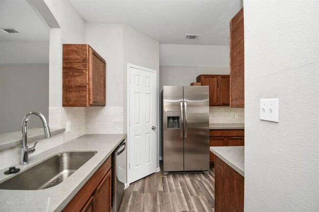 Building Photo - 4511 Coral Rose Ct