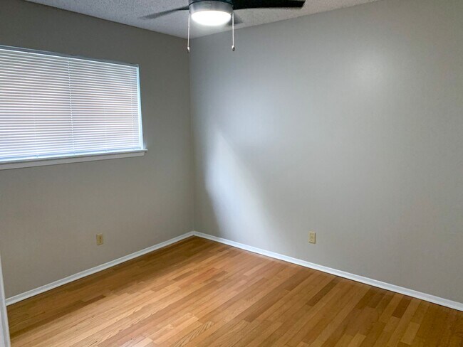 Building Photo - Great Home in North Austin!