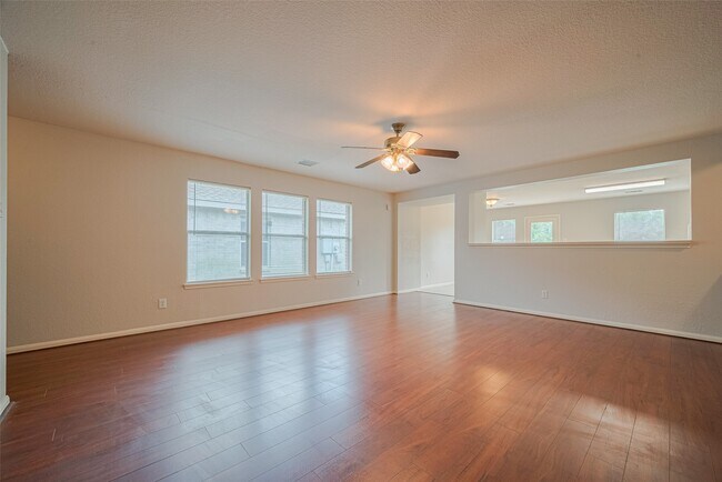 Building Photo - 3834 Pebble Garden Ln