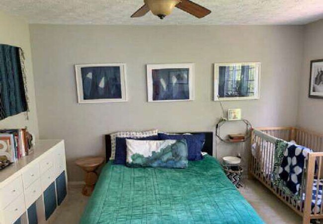 Building Photo - 2124 Glenn Spring Ct