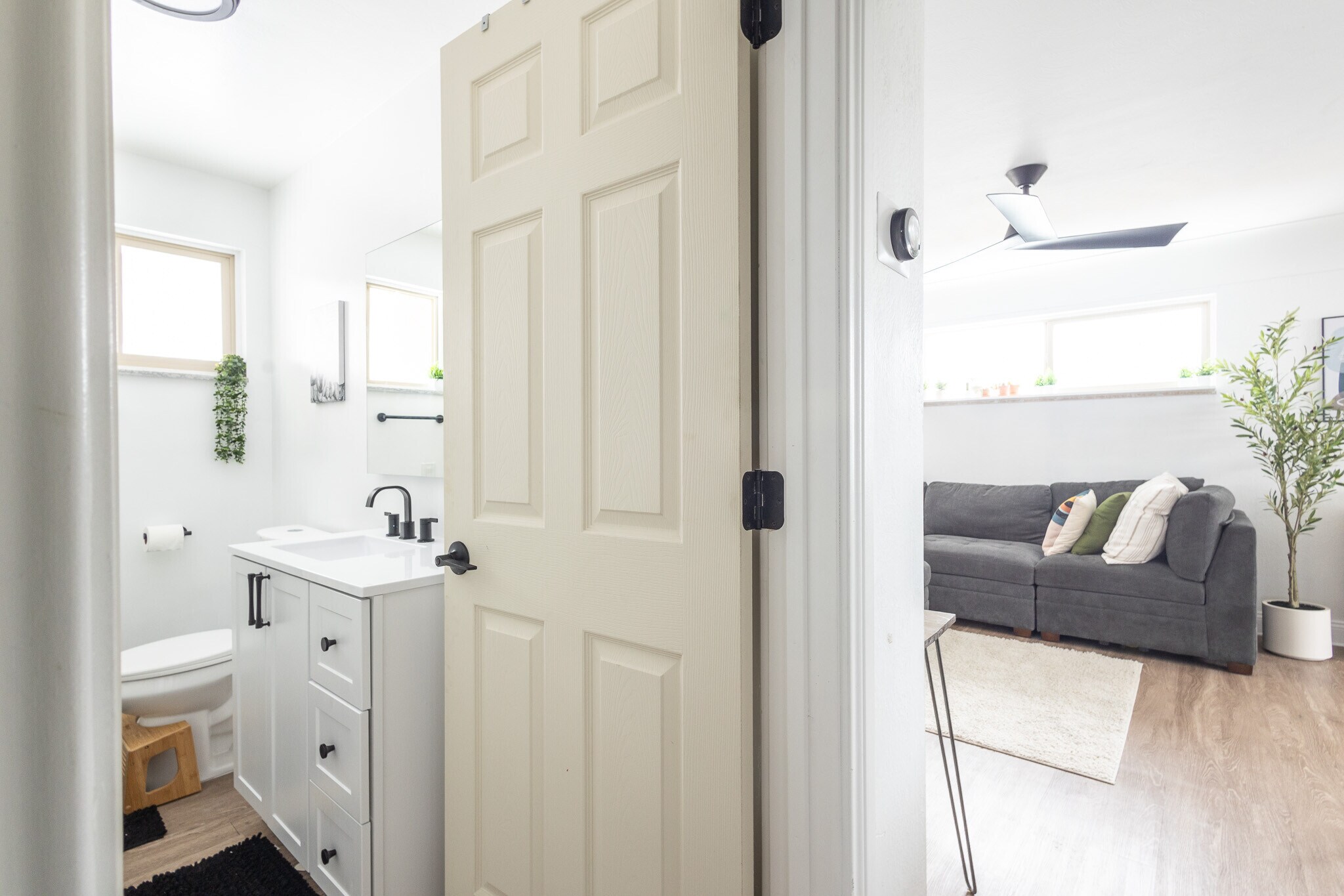 Building Photo - 4431 Fillmore St