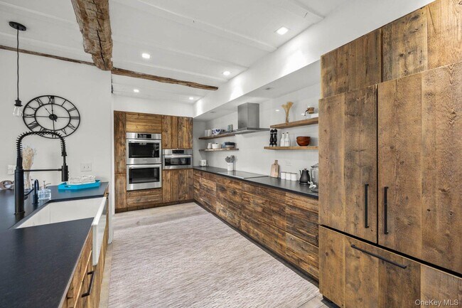 Building Photo - 156 Co Rte 7