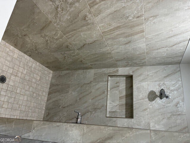 Building Photo - 223 The Villas Wy