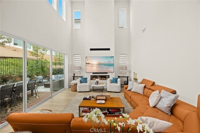 Building Photo - 478 Sycamore Dr