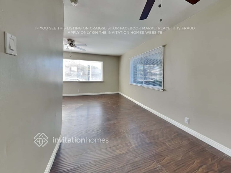 Building Photo - 2229 Wesleygrove Ave