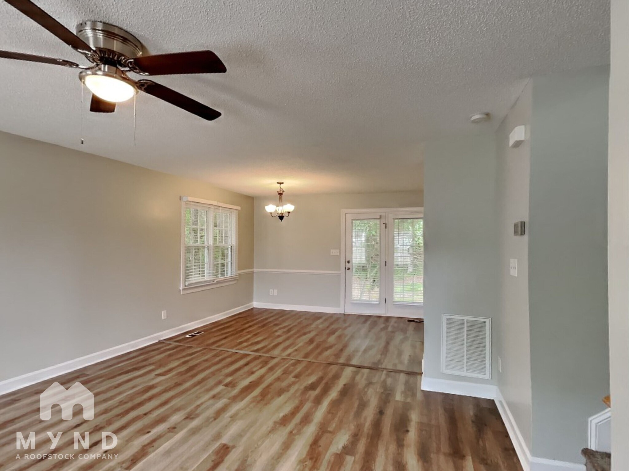 Building Photo - 405 Helleri Ct