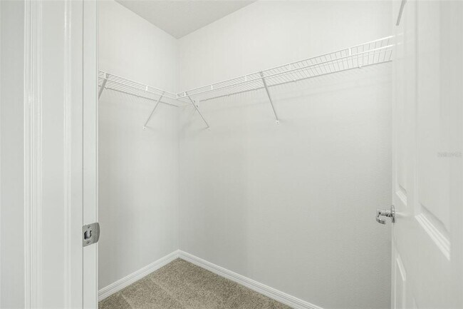 Building Photo - 9210 Hillcroft Dr