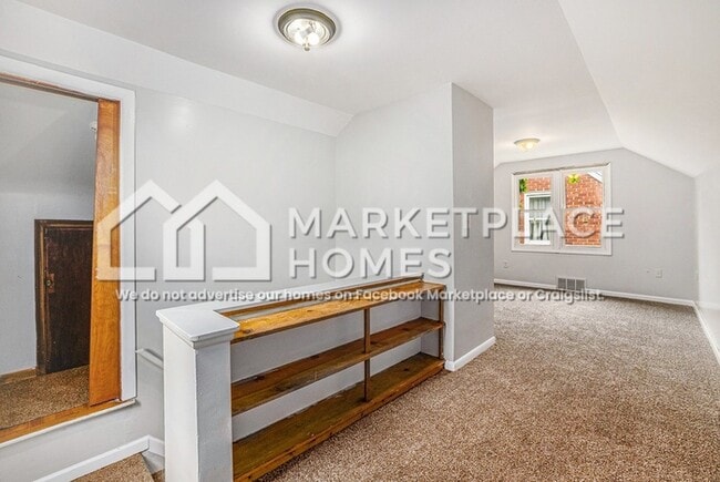 Building Photo - 7647 Fielding St