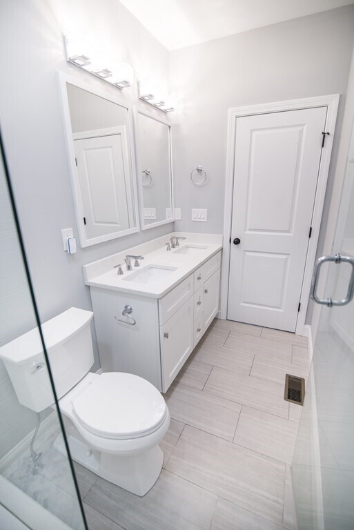 Building Photo - 757 Washington St