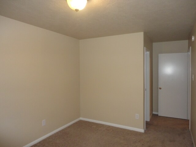 Building Photo - 5811 Creektrace Ln