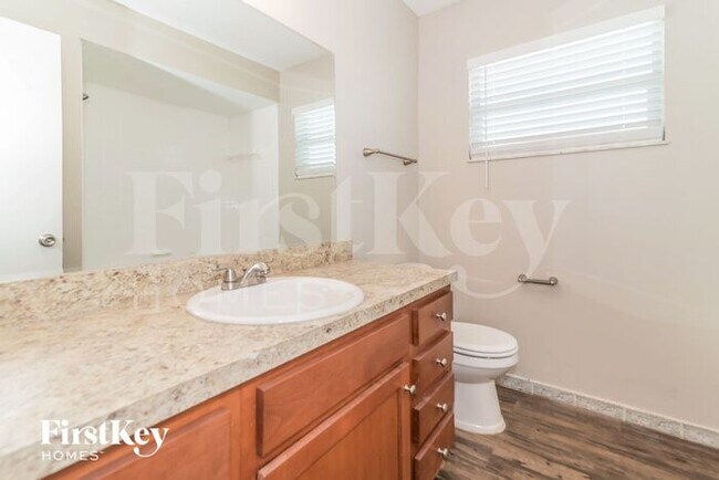 Building Photo - 6328 Toyota Dr