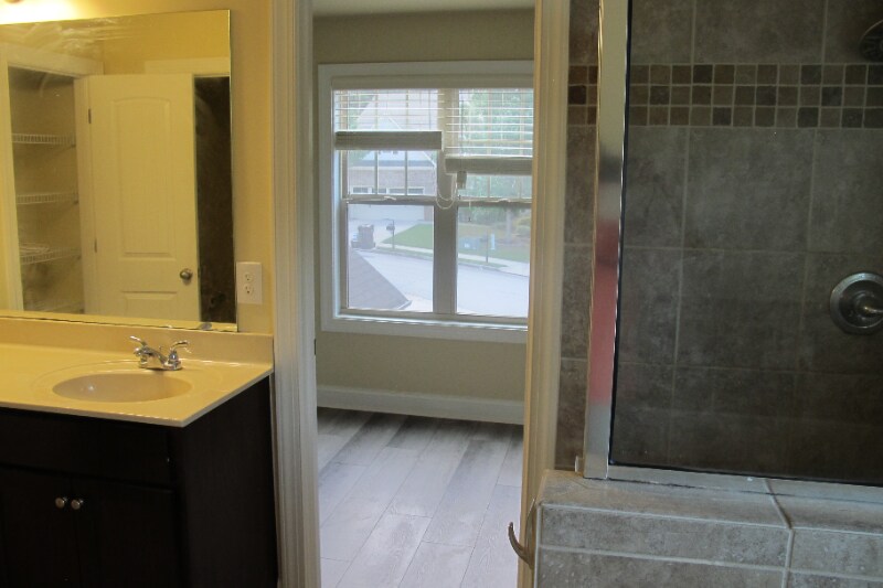 Building Photo - 2145 Harvest Ridge Cir NE