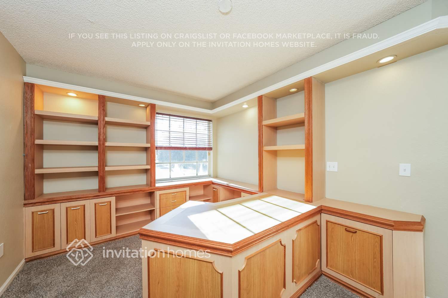 Building Photo - 7593 Rockport Cir