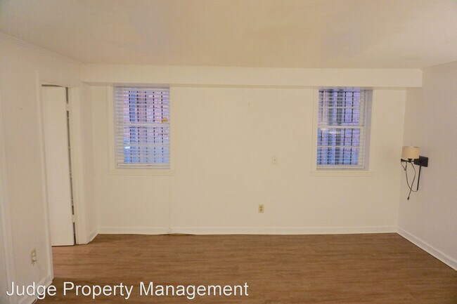 Building Photo - 207 E Charlton St