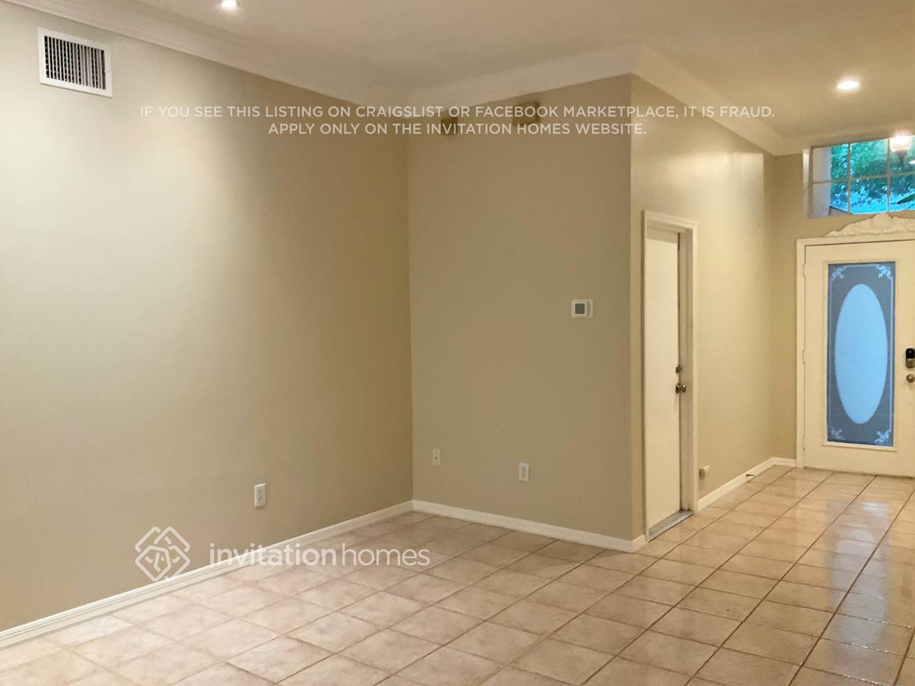 Building Photo - 14911 Rocky Ledge Dr