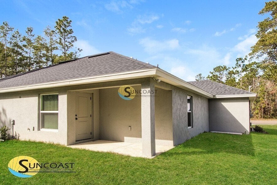 Building Photo - 5953 W Oak Park Blvd