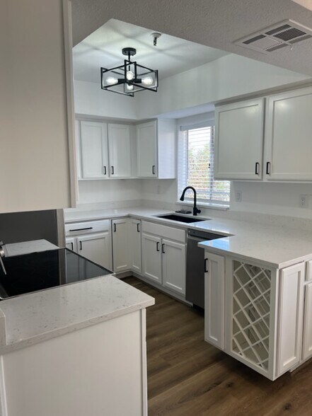 Remodeled Kitchen - 4554 E Paradise Village Pky N